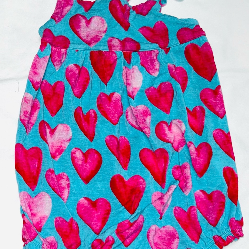 Posh Peanut heart design bubble sz 2T smoke free home - Picture 2 of 4